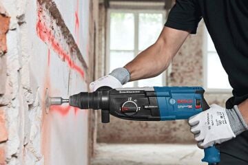 Bosch GBH 2-28 880W SDS Plus Kırıcı Delici 2.9 Kg.