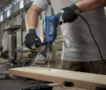 Bosch GSB 600 Darbeli Matkap + 100 Parça Aksesuar