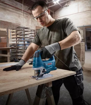 Bosch GST 750 Professional Dekupaj Testere 520w