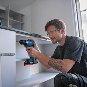 Bosch 3'lü Akülü Set GSR 18V-45+GWS 18V-8+GBH 18V-22 3x4 Ah 0615A5007L